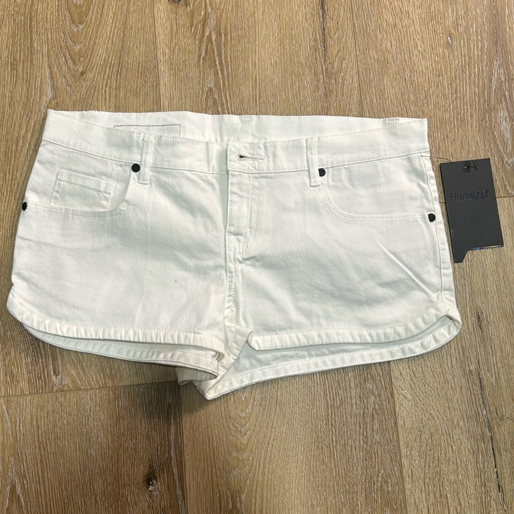 Hurley White Shorts 30